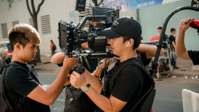Dijital Platform Oyunculuğu: Esnek Kimlikler ve Casting Director Beklentileri