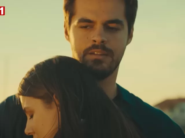 Ünlü Oyuncu Kadrodan Ayrıldı: Yeni Projelerde Yer Alma Fırsatı Seni Bekliyor!
